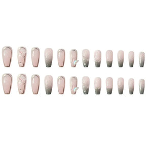 Artificial nails / False nails / Acrylic nails / Gel nails